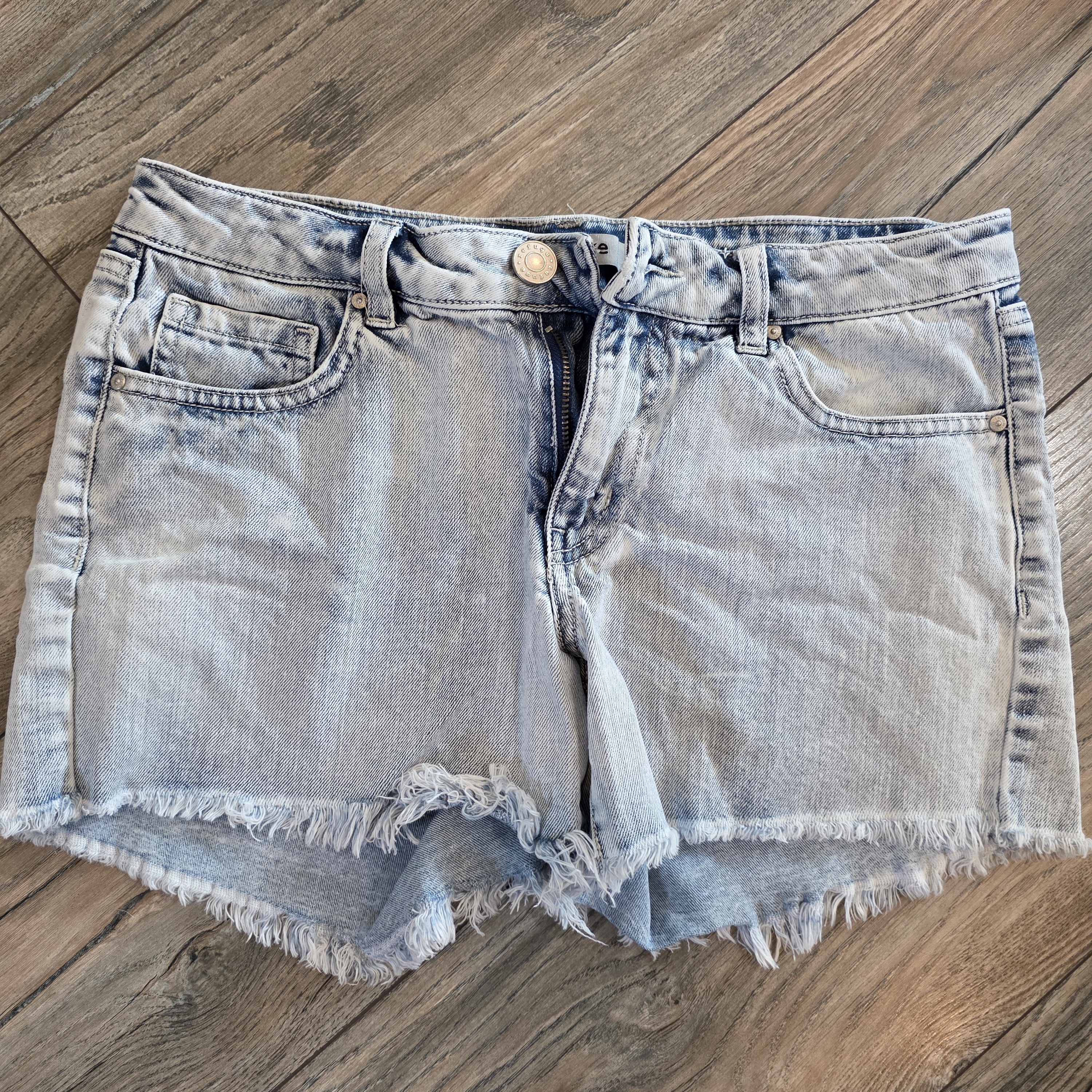 Refuge Light Blue Frayed Jean Shorts